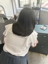 ロク 高田馬場(lok) 後ろ姿が映える艶髪ストレート6【lok 高田馬場】