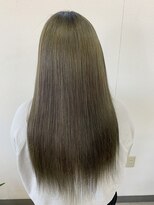 エー(...a) マット