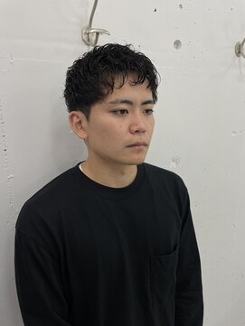 ウェルネス(Wellness) スキンフェードツイストスパイラルツーブロックマッシュ23