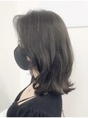 外ハネミディアムレイヤースタイル