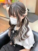 ディア(.eer) インナーカラー×シールエクステ☆ホワイト/姫カット♪