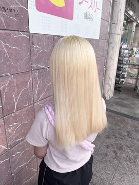 ヘアサロン アウラ(hair salon aura) 抜きっぱなしブリーチ