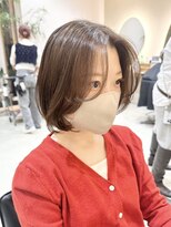 ヒビヲ(HIBIO)&nbsp;大人ショートボブカット切りっぱなしボブタッセルボブ横浜西口