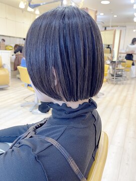 モリオ フロム ロンドン 成増店 【morio成増/児玉】ミニボブ　暗髪