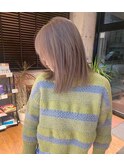 ホワイトベージュ