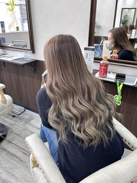 ベルヘアーデザイン 堺東(Belle hair Design) グラデーション/グラデーションカラー/バレイヤージュ/外国人風