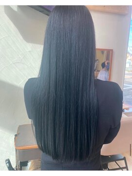 アイノベル(‘Inovel’) カット＋カラー＋トリートメント