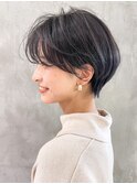ショートおくれ毛前髪カットグレージュ韓国ヘア_ba345061