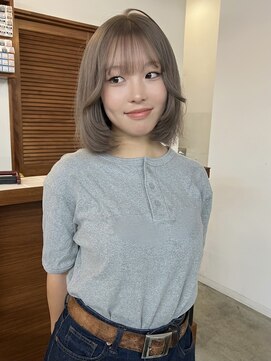 リヴ ウメダ(LIV umeda) くすみベージュ/ブリーチ/ダブルカラー【梅田】