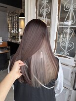 リリー(Lily)&nbsp;ブラウン×ホワイトベージュカラー