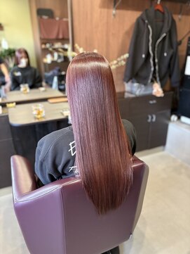 アオイ(Aoi) ブリーチなしで叶う◎艶ピンクロング