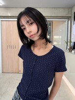 ヒン(HIN)&nbsp;艶感のあるハッシュカット
