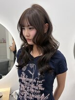 シラフ(SHIRAF)&nbsp;ブラウンベージュ×レイヤーカット