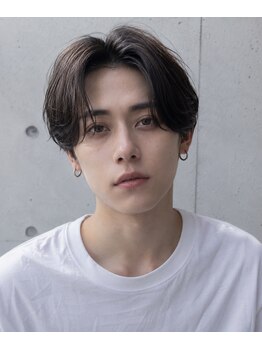 ユアーズヘア 仙台店(youres hair)の写真/仙台駅3分。清潔感と洒落感を叶えるメンズのセンターパート＆ショート