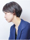 SHORT［アシンメトリーバング・前下がり］