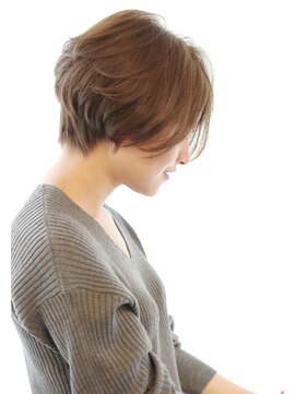 レウナ 外苑前(Reuna) ３０代４０代５０代大人可愛いニュアンスショート