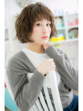 ミック ヘアアンドメイク アップ 駒込店(miq Hair&Make up) くせ毛風ウェーブパーマくすみカラー耳かけガーリーボブ