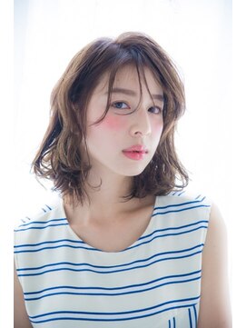 ステラ(Stella) ざっくり崩しクール系ミディアム