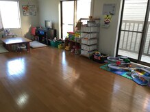 子育て中のママも安らげる♪お子様をお預けできる無料サービス有！！