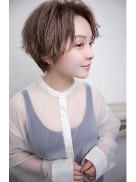 クレドガーデン 西新井店(CRED GARDEN) 透明感/ニュアンスカラー/ひし形耳掛けハンサムショート/西新井