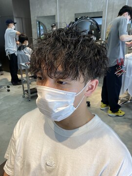 アンサー 千葉中央(UNSER prod by THE DAY) 波巻きスパイラルパーマ