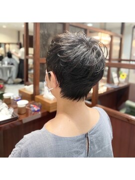 サロンデピレ 襟足の綺麗な大人ショート #ナチュラルカラー#ベリーショート