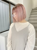 ルーム(Loom.)&nbsp;切りっぱなしボブ　パールピンクカラー