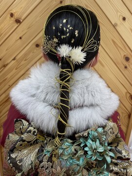 ルッカヘアガーデン バイ ラッシュゴールド(RUCCA HAIR GARDEN by LUSH GOLD) 成人式ヘアー