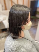 トレパルッキエーレ(tre parrucchiere)&nbsp;［-tre-］味変顔周りレイヤー