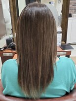 ヘアークリアー 春日部 大人可愛い明るめグレイカラー/8レベル/30代40代50代/春日部