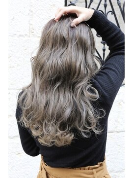 アローラ バイ ヘッドライト 横浜関内店(AROLA by HEADLIGHT) パールハイライトxグレージュ