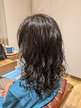 ルレ 本山(Relais) ボリュームが出てまとめやすいパーマスタイル