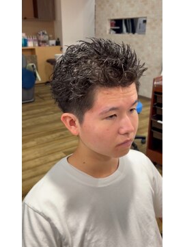 スイート(Suite) スパイキーパーマ