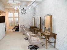 ヘアーズ シェトワ 上桂店(Hair's SHETOWA)