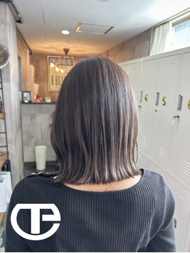 トゥーミー(to mee) メロウグレージュ♪【新田】