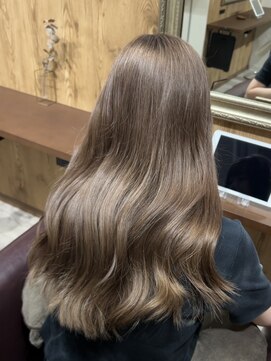 ラル(Lull) 【鈴木悠孝】ミルクティーグレージュ/ブリーチ透明感カラー