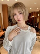 ヤイエ 青山店(yiye)&nbsp;レイヤーボブ/くびれボブ/イヤリングカラーショートボブレイヤー