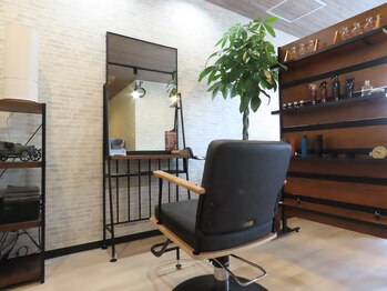 hair & eyelash Belle