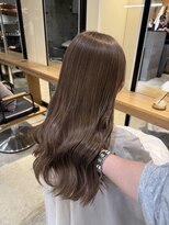 ニーイチイチ(211)&nbsp;ミルクティーグレージュ/ダークアッシュ