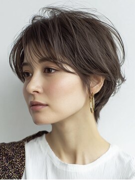 ハーツ(Heart's) 大人ショート　白髪ぼかし　脱白髪染め　白髪染め　40代50代60代