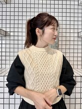 楪(yuzuriha) 岡本 彩