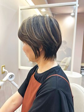 ナンバー 博多(Number) 40代50代60代大人のオシャレショートウルフ