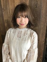 イマ(ima)&nbsp;shiwuミディアム小顔ヘア