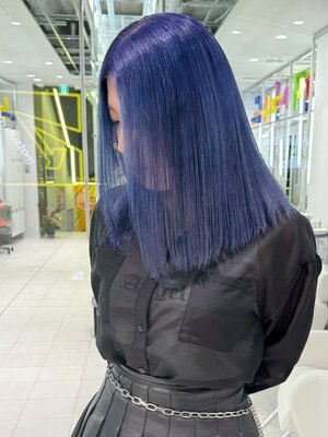 【ケアカラー+トリートメント￥6300】トリートメントでダメージレス×長持ちカラーを実現します◎