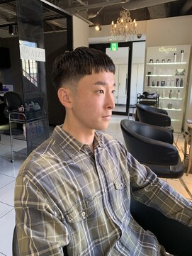 アイズ 海老名(AIZU) クロップスタイルフェードカット骨格矯正カットメンズカット