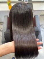 キング 梅田(K!ng)&nbsp;縮毛矯正髪質改善ハイライトレイヤーカット梅田美容室エクステ