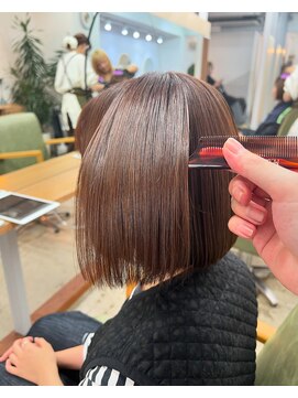 アル 心斎橋(alu) オリーブグレー/小顔に見せるヘア/ココアベージュ