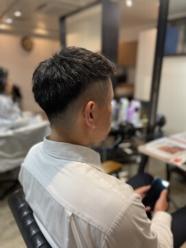 クーシ(kuusi) スキンフェード/バーバースタイル【高円寺/東高円寺/新高円寺】