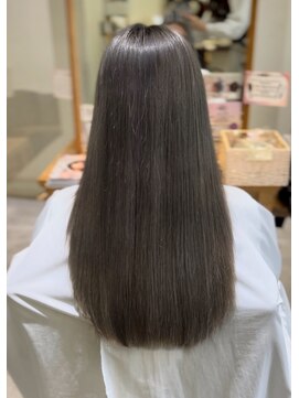 ブレンドバイハピネス(Blend by happiness) ブリーチありWカラー　グレー　ハイトーンカラー　アッシュ