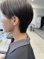 グリ(GRIS)&nbsp;サイドと襟足のダウンパーマスタイル/フェザーショート/西金沢